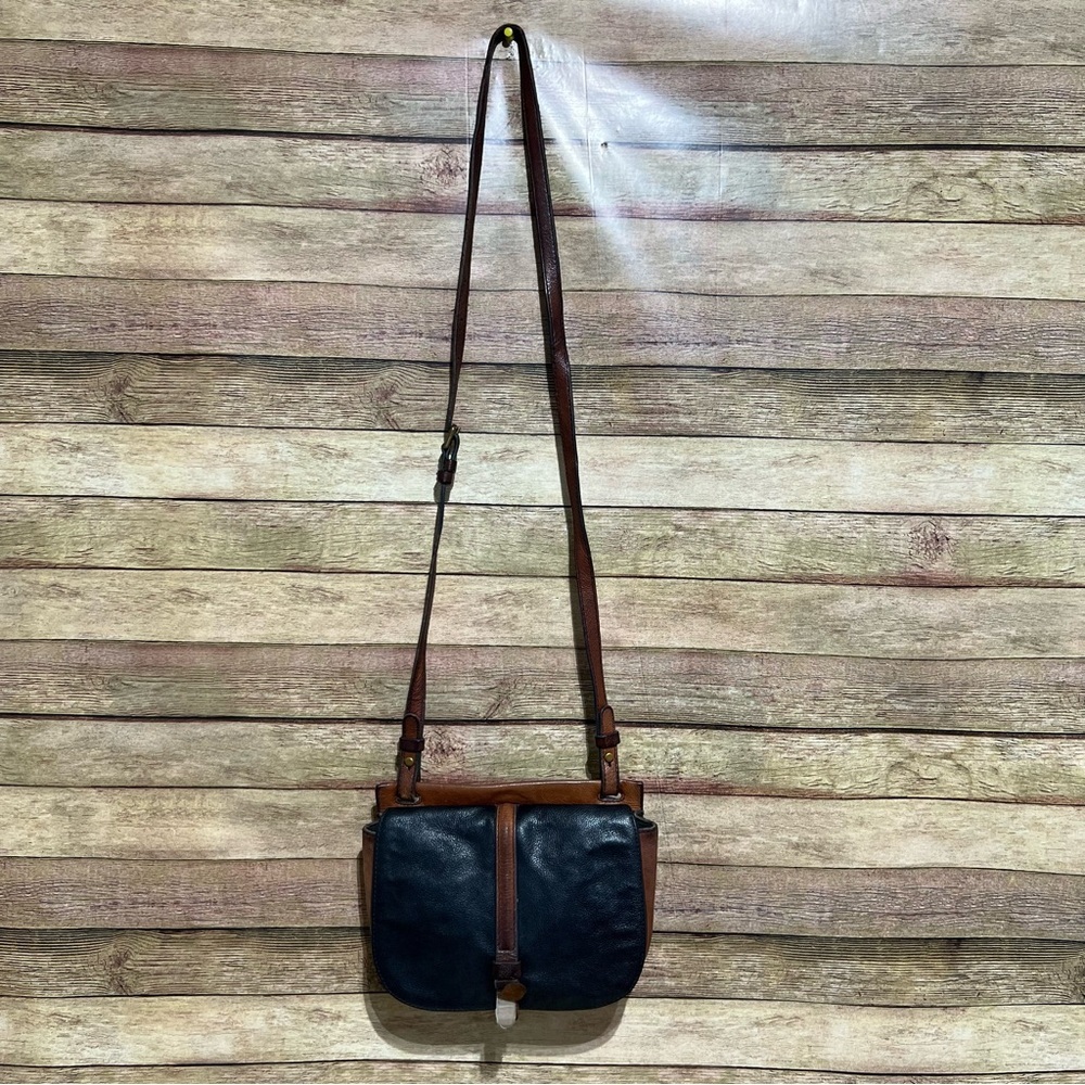 Fossil Small Leather Crossbody